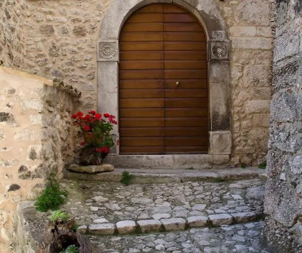 Le Siepi * サント・ステーファノ・ディ・セッサーニオ